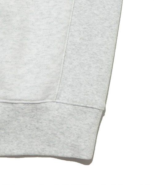 Stitch embroidery logo man to man light gray