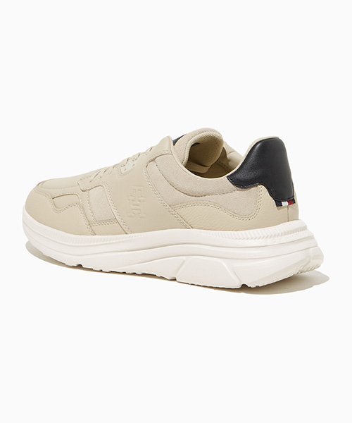 Premium Leather Modern Runner - Beige (T52E0ARS050MT1AES)