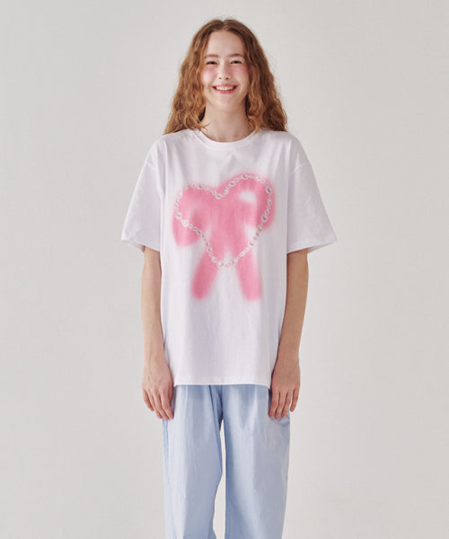 PEARL HEART RIBBON OVER FIT T SHIRT WHITE PINK