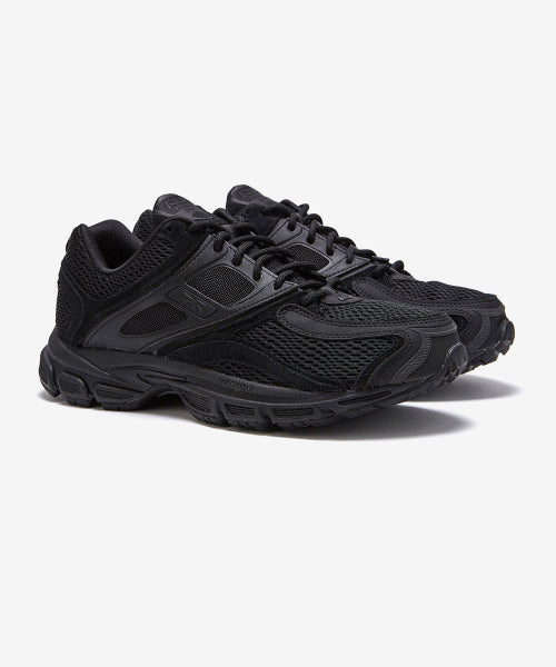 Trinity KFS - Triple Black / 100237559