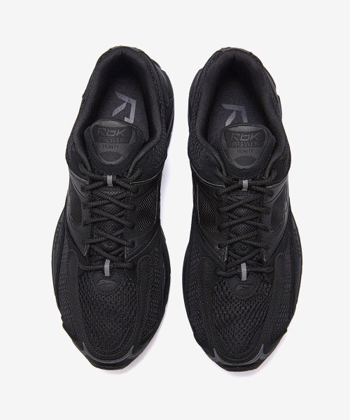 Trinity KFS - Triple Black / 100237559
