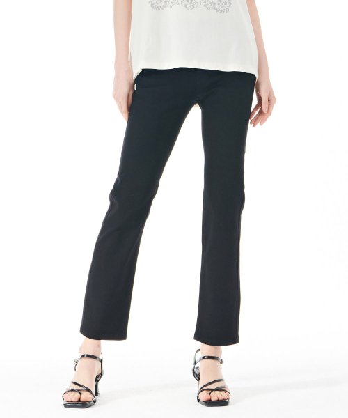 Women's Black Slim Straight Air Jeans-CBZG2352C03