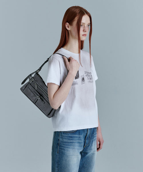 FLAT POCKET SHOULDER_metallic gray foiled plain