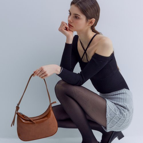 Phibia Medium Shoulder Bag