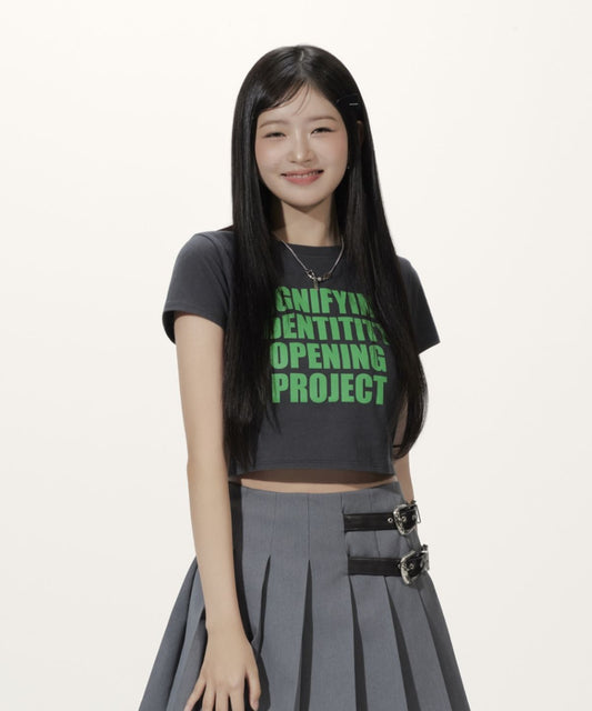 [레이 착용]W Signifying Cropped T Shirt - Charcoal