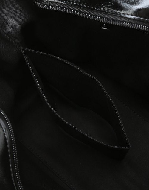[Jelly Bag] Black Glossy Leather Shoulder and Crossbody Bag (Storage for 15-inch Laptop)
