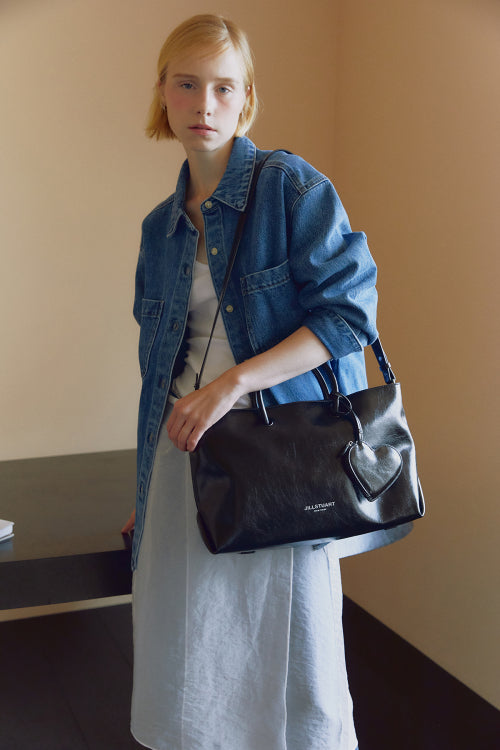 [Jelly Bag] Black Glossy Leather Shoulder and Crossbody Bag (Storage for 15-inch Laptop)