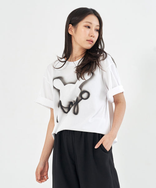 Hand Painted T-Shirt _ Ivory