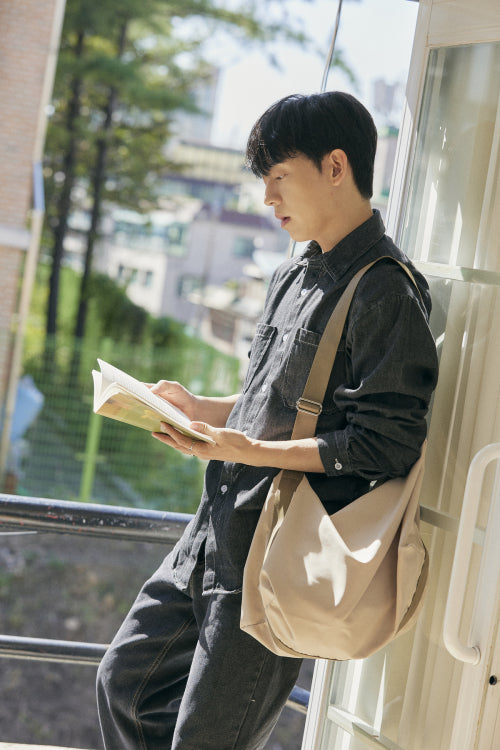 [PLASTIC] Hobo Bag